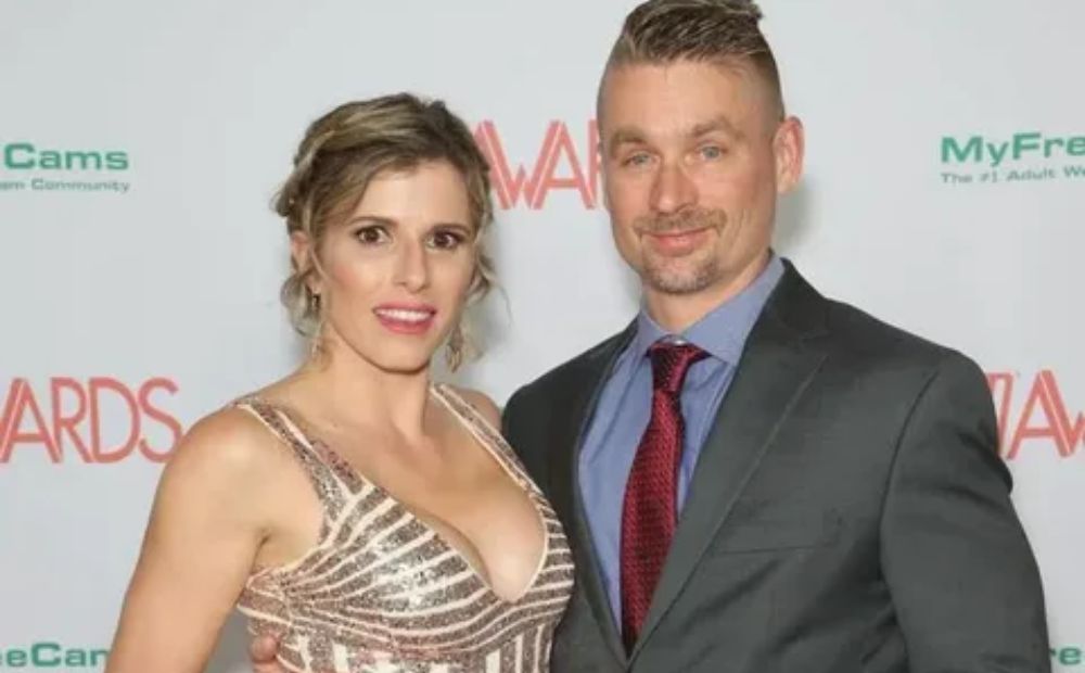 Cory Chase Net Worth 2025: Career, Bio, Family DetailsCory Chase Net Worth 2025: Career, Bio, Family Details